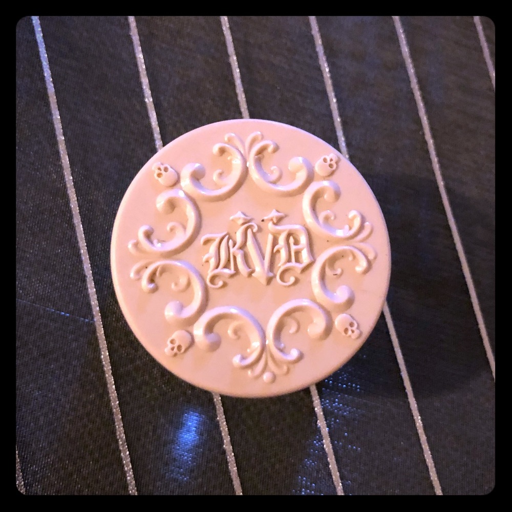 Kat Von D SuperBrow in “Bleach” • barely used!•